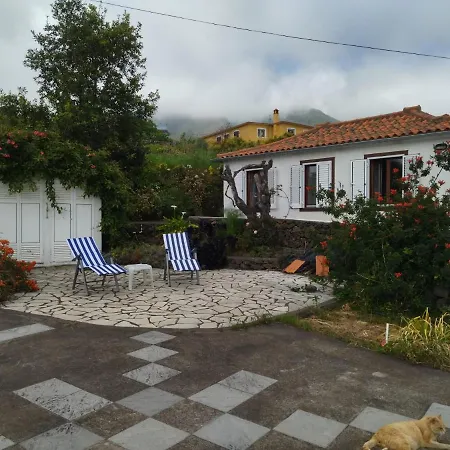 Dom wakacyjny Casa Jacaranda *